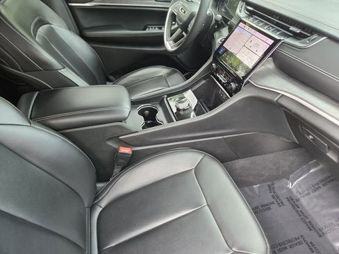 Used 2023 Jeep Grand Cherokee Limited RWD image 18