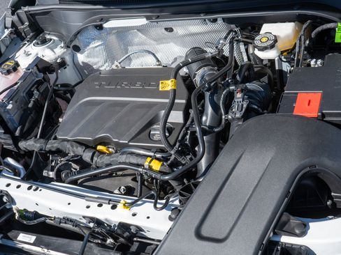 New 2026 Buick Envista Avenir image 21