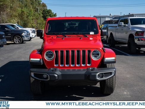 Certified 2019 Jeep Wrangler Unlimited Sahara image 9