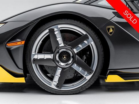 Used 2017 Lamborghini Centenario LP 770-4 AWD/4WD image 9