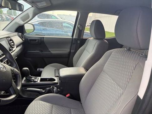 Used 2023 Toyota Tacoma SR image 8