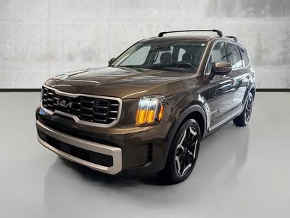 Used 2024 Kia Telluride S