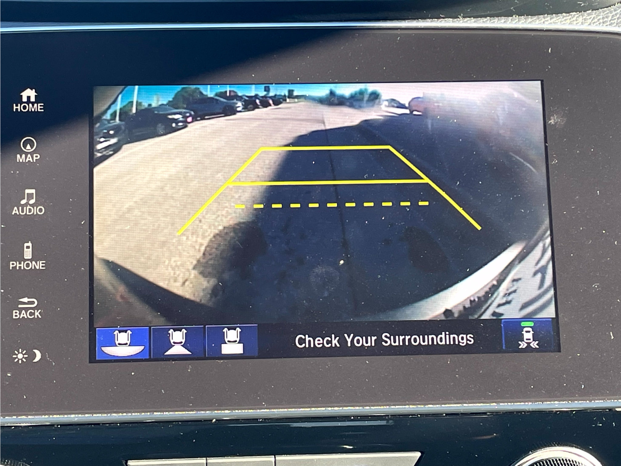 Used 2018 Honda CR-V Touring image 16