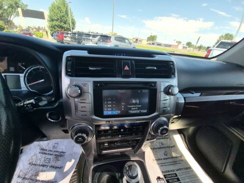Used 2016 Toyota 4Runner Limited AWD/4WD image 22