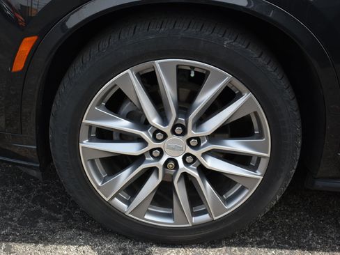 Used 2020 Cadillac XT6 Sport w/ Platinum Package image 10