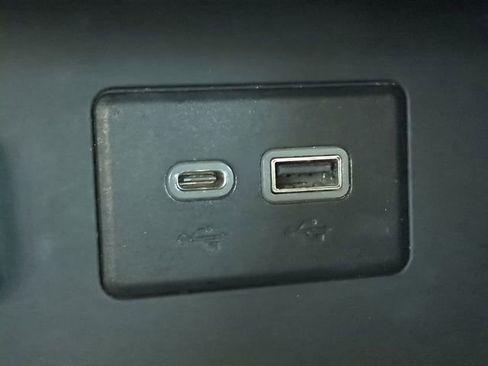 Used 2021 GMC Acadia SLE w/ LPO, Cargo Package image 22