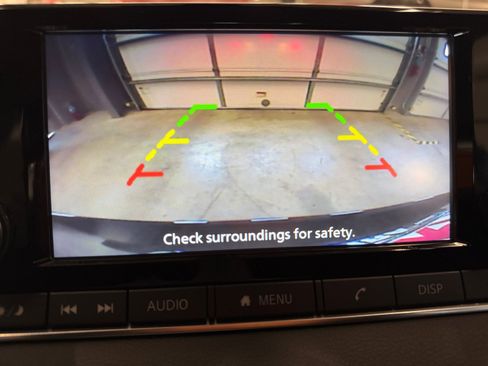 Used 2025 Nissan Sentra S FWD image 15
