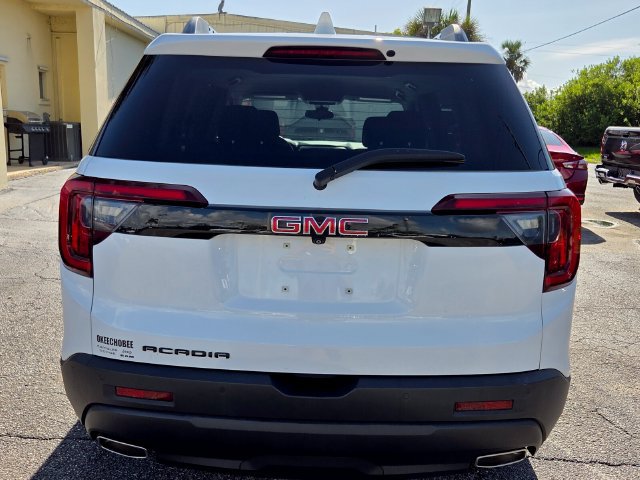 Used 2021 GMC Acadia SLE w/ Driver Convenience Package FWD image 6