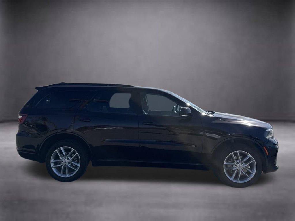 Used 2025 Dodge Durango GT AWD/4WD image 3