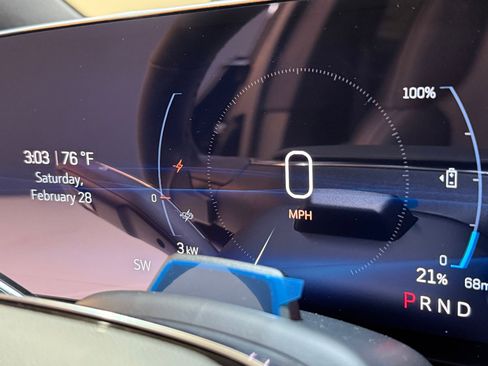New 2026 Cadillac Lyriq Sport AWD/4WD image 18