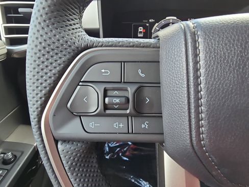 New 2026 Toyota Tundra Limited AWD/4WD image 16
