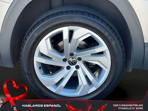 Used 2021 Volkswagen Atlas SE image 36