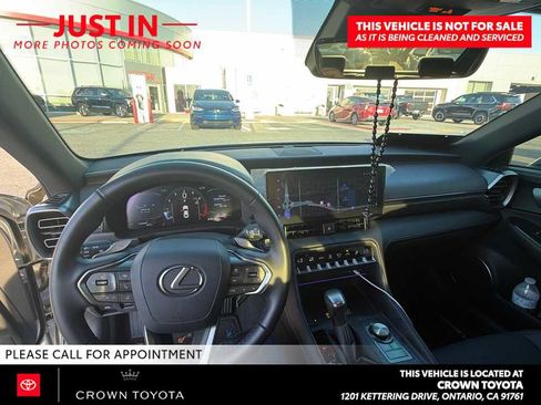Used 2026 Lexus IS 350 F Sport RWD image 8