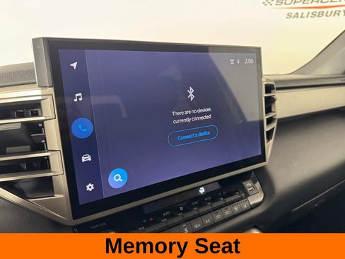 Used 2025 Toyota Tundra Limited image 14