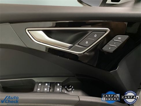 Used 2024 Audi Q4 e-tron Premium Plus w/ Premium Plus image 26