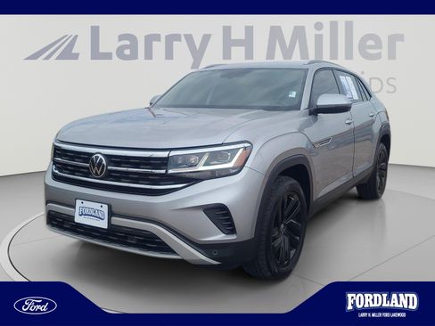Used 2021 Volkswagen Atlas Cross Sport SE AWD/4WD image 1