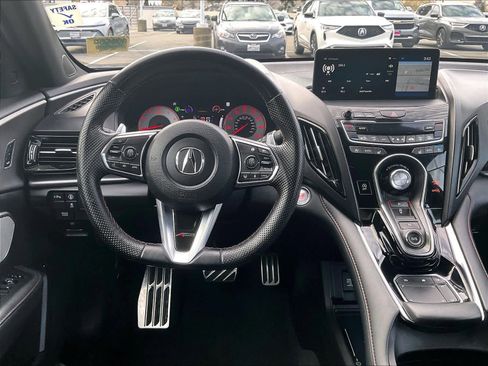 Used 2023 Acura RDX A-Spec image 8