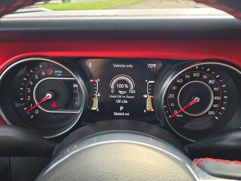 Used 2021 Jeep Gladiator Rubicon AWD/4WD image 15