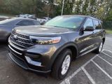 Used 2020 Ford Explorer XLT image 2