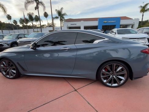 Used 2022 INFINITI Q60 Red Sport 400 w/ Carbon Fiber Package image 5