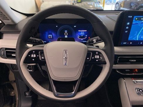 New 2026 Lincoln Aviator Reserve AWD/4WD image 19