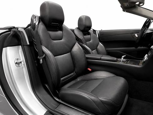 Used 2014 Mercedes-Benz SL 550 image 15