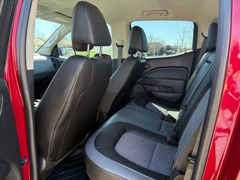 Used 2018 Chevrolet Colorado Z71 AWD/4WD image 23