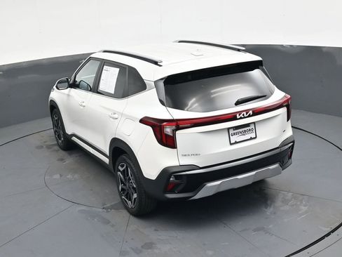 Used 2024 Kia Seltos SX image 28