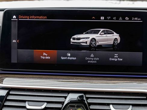 Used 2022 BMW 540i xDrive w/ Convenience Package image 11