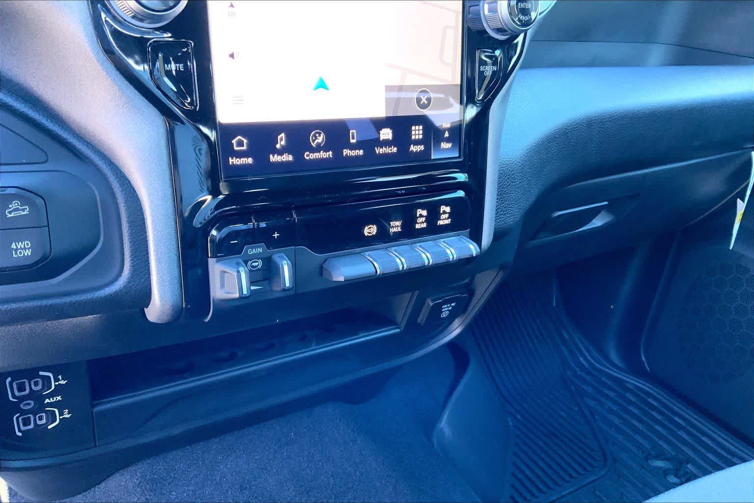 New 2027 RAM 2500 Warlock AWD/4WD image 15