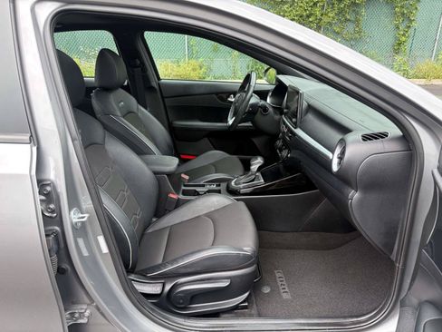 Certified 2024 Kia Forte GT-Line w/ GT-Line Premium Package FWD image 23