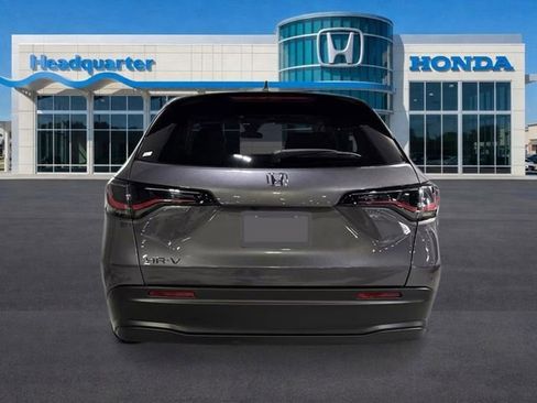 New 2026 Honda HR-V LX image 4
