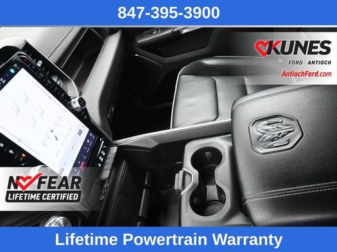 Used 2025 RAM 1500 Laramie AWD/4WD image 15