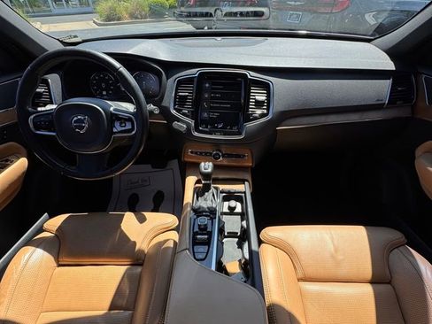 Used 2017 Volvo XC90 T6 Inscription w/ Vision Package AWD/4WD image 19