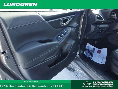 Used 2020 Subaru Forester Limited image 10