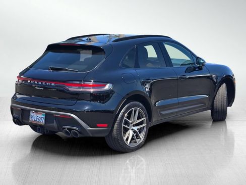 Used 2023 Porsche Macan Turbo AWD/4WD image 4