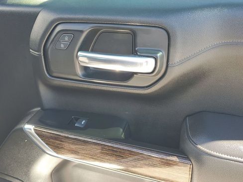 Used 2020 GMC Sierra 1500 SLE w/ SLE Value Package image 49