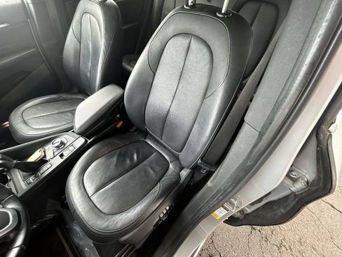 Used 2018 BMW X1 sDrive28i FWD image 14