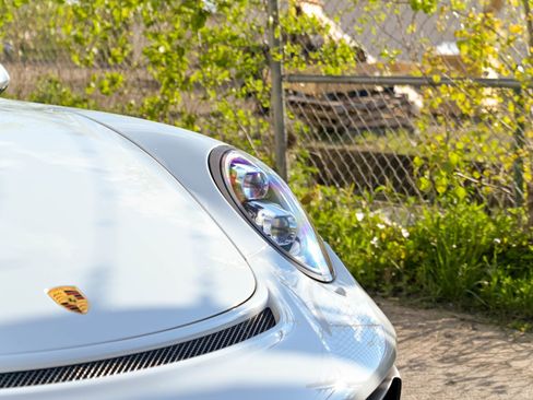 Used 2018 Porsche 911 GT3 RWD image 86