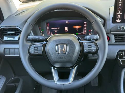 Certified 2026 Honda Pilot Touring image 17