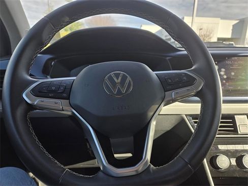 Used 2024 Volkswagen Taos SE image 20