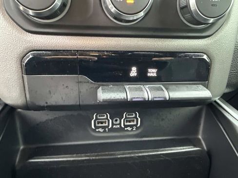 Used 2020 RAM 1500 Big Horn image 27