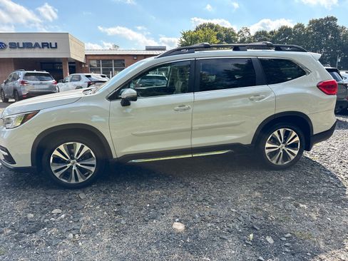 Used 2019 Subaru Ascent Limited image 4