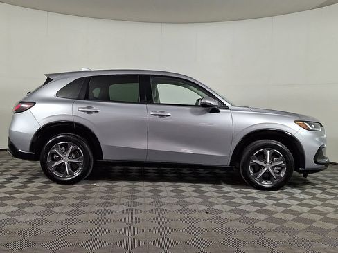 Used 2025 Honda HR-V EX-L image 10
