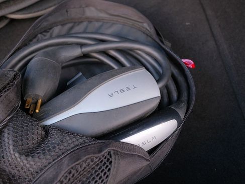 Used 2017 Tesla Model S 100D image 49