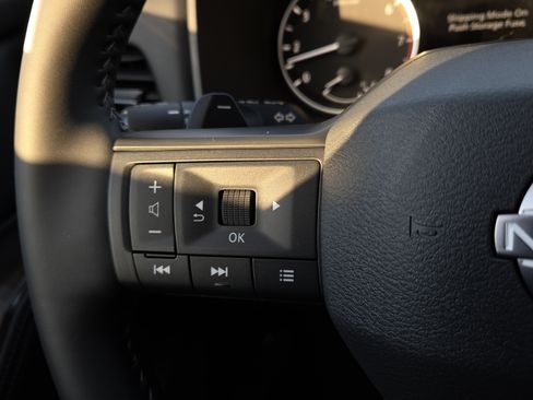 Used 2026 Nissan Rogue SV w/ Cold Weather Package FWD image 24
