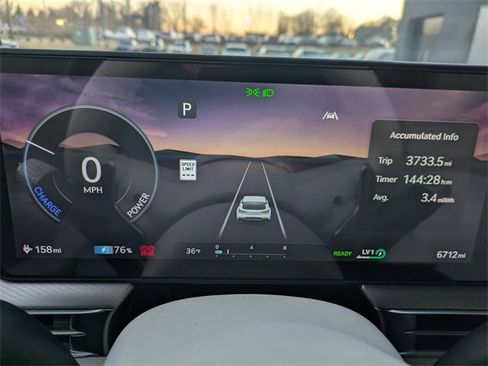 Used 2025 Genesis GV60 RWD image 6