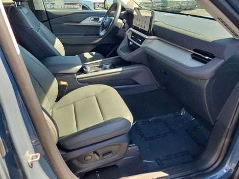 Used 2026 Ford Explorer Active w/ Active Comfort Package RWD image 15
