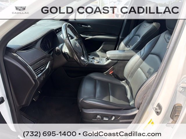 Used 2019 Cadillac XT4 Sport w/ Cold Weather Package AWD/4WD image 11