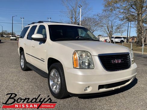 Used 2012 GMC Yukon SLT w/ SLT-2 Equipment Package image 1